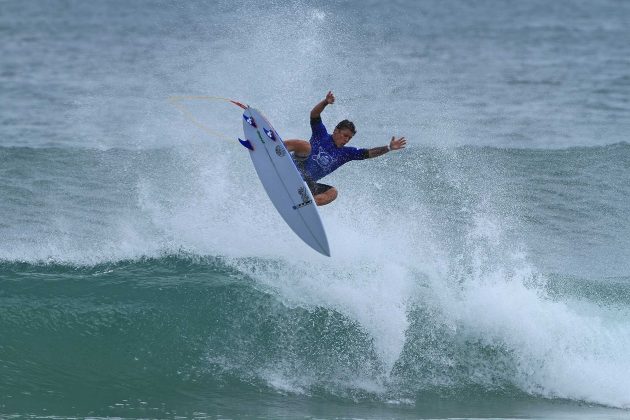 Peterson Crisanto, Segunda etapa do Maresia Paulista de Surf Profissional 2016, Maresias, São Sebastião (SP).Maresia Paulista de Surf Profissional segunda etapa Maresias São Sebastião 2016 setembro SP. Foto: Thais Serra.