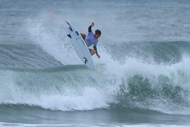 Renan Pulga, Segunda etapa do Maresia Paulista de Surf Profissional 2016, Maresias, São Sebastião (SP).Maresia Paulista de Surf Profissional segunda etapa Maresias São Sebastião 2016 setembro SP. Foto: Thais Serra.