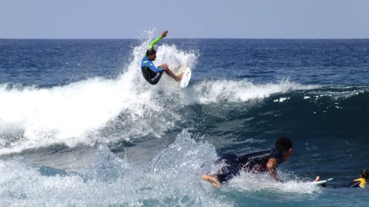 Vitor Ferreira, VISSLA ISA World Junior Surfing Championship em Açores, Portugal. Foto: Gabriel Macedo.