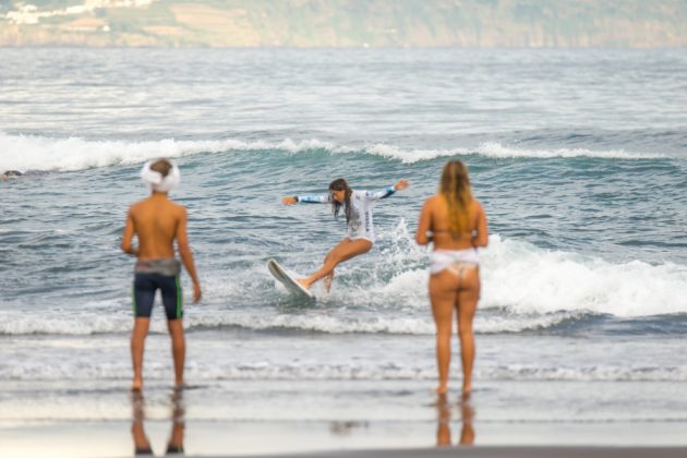 Carol Bonelli, VISSLA ISA World Junior Surfing Championship 2016, Açores, Portugal. Foto: ISA / Evans.