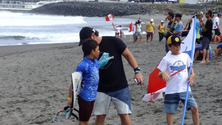 Grommets, VISSLA ISA World Junior Surfing Championship 2016, Açores, Portugal. Foto: Patrick Toledo.