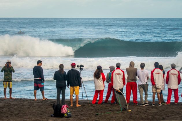 VISSLA ISA World Junior Surfing Championship 2016, Açores, Portugal. Foto: ISA / Evans.