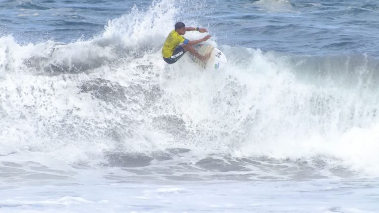 Vitor Ferreira, VISSLA ISA World Junior Surfing Championship 2016, Açores, Portugal. Foto: Patrick Toledo.