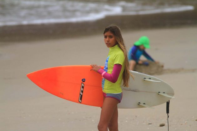 Campeonato Brasileiro Wizard Surf Feminino, Praia de Itamambuca, Ubatuba. Foto: Aleko Stergiou.