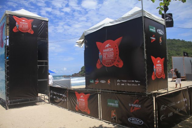 Terceira etapa do Maresia Paulista de Surf Profissional 2016, Itamambuca, Ubatuba (SP). Foto: Renato Boulos.