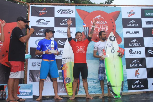 Peterson Crisanto, Terceira etapa do Maresia Paulista de Surf Profissional 2016, Itamambuca, Ubatuba (SP). Foto: Renato Boulos.