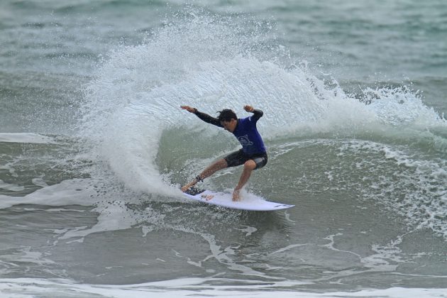 Renan Pulga, Terceira etapa do Maresia Paulista de Surf Profissional 2016, Itamambuca, Ubatuba (SP). Foto: Renato Boulos.