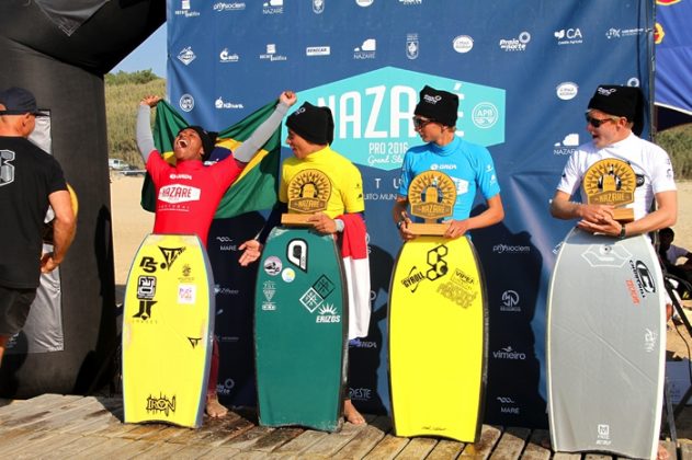 Pódio Pro Junior Nazaré Pro 2016, Praia de Nazaré, Portugal. Foto: Lima Jr. .