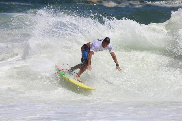 Case Inocencio Segunda etapa, Circuito ASN, canto da pedra do Pampo, praia de Itacoatiara (RJ).  . Foto: Dunbar.