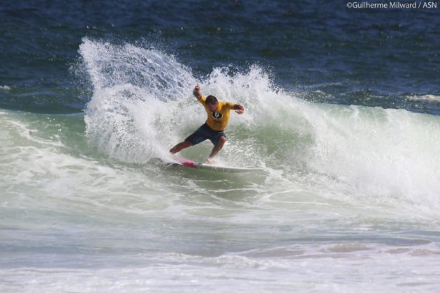 Marco Antonio Cofrinho Segunda etapa, Circuito ASN, canto da pedra do Pampo, praia de Itacoatiara (RJ).  . Foto: Dunbar.