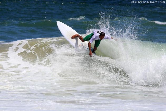 Rafael Mignani Segunda etapa, Circuito ASN, canto da pedra do Pampo, praia de Itacoatiara (RJ).  . Foto: Dunbar.