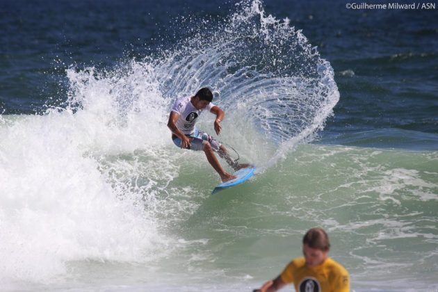 Raphael Reis Segunda etapa, Circuito ASN, canto da pedra do Pampo, praia de Itacoatiara (RJ).  . Foto: Dunbar.