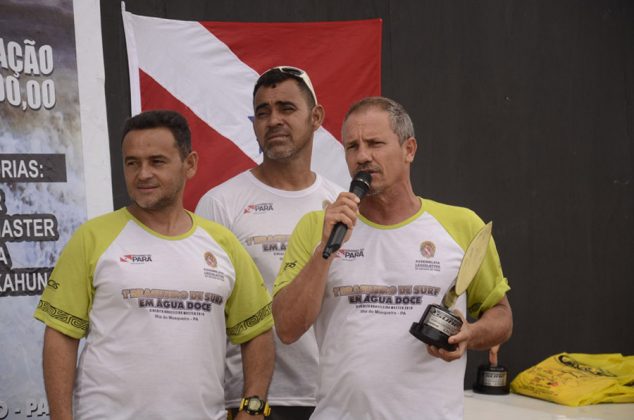 Noélio Sobrinho, Júnior Selva e Adalvo Argolo, CBSurf Master 2016, Ilha do Mosqueiro, Belém (PA). Foto: Luciano Amaral.