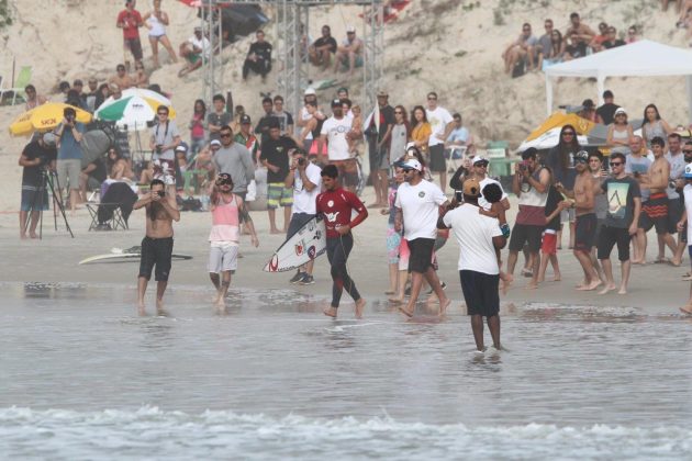 Gabriel Medina, Hang Loose Pro Contest 2016, Joaquina, Florianópolis (SC). Foto: © WSL / Smorigo.