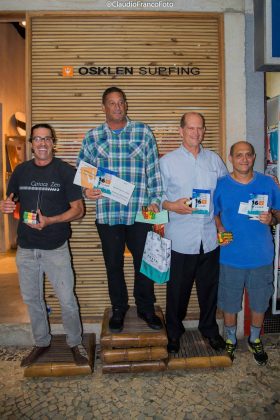 Premiação Legends quarta etapa do Circuito Arpoador Surf Club, praia do Arpoador (RJ). Foto: Claudio Franco.