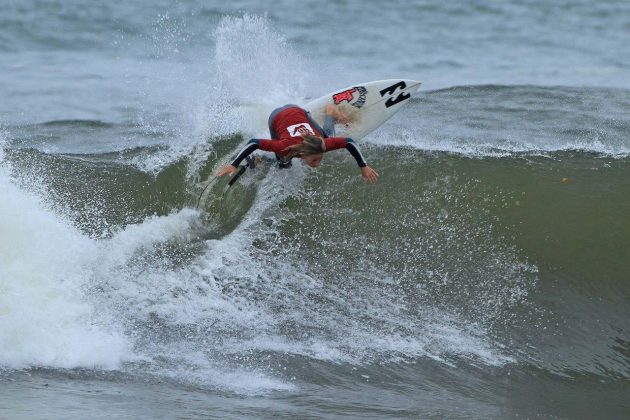 Ryan Kainalo, Hang Loose Surf Attack 2016, Itamambuca, Ubatuba (SP). Foto: Thais Serra.