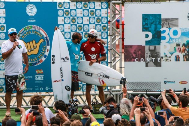 Álfio Lagnado, Hang Loose Pro Contest 2016, Joaquina, Florianópolis (SC). Foto: Maria Luisa Dias / Mafalda Press.