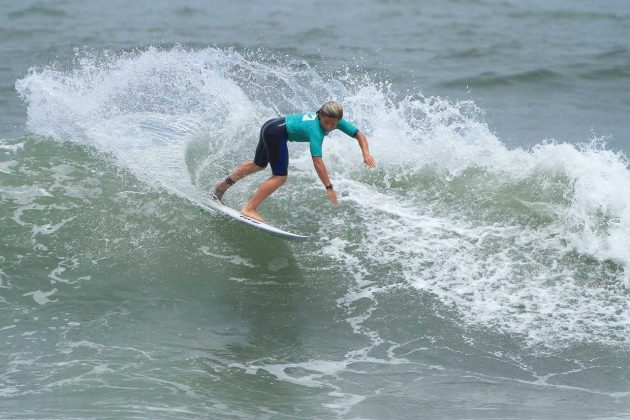 Leo Casal, Hang Loose Surf Attack 2016, Itamambuca, Ubatuba (SP). Foto: Thais Serra.