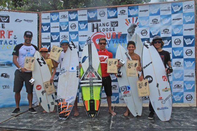 Pódios dos campeões individuais, Hang Loose Surf Attack 2016, Itamambuca, Ubatuba (SP). Foto: Thais Serra.