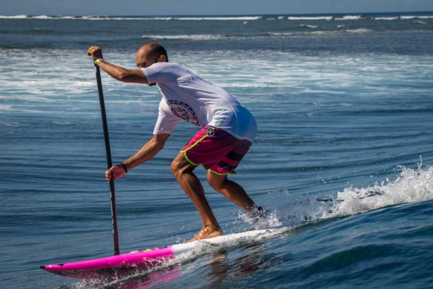 Oscar Ruiz, Fiji ISA World SUP and Paddleboard Championship 2016, Cloudbreak. Foto: ISA / Evans.