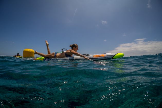 Harriet Brown, Fiji ISA World SUP and Paddleboard Championship 2016, Cloudbreak. Foto: ISA / Sean Evans .