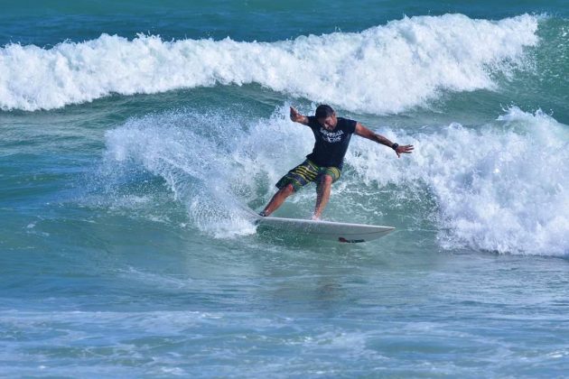 Alex Miranda CBSurf Master, Praia do Francês, Alagoas. Foto: Raphael Lacerda .