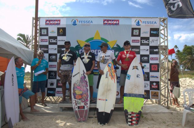 Kahunas Jojó de Olivença, Roni Ronaldo, Dalmo Meireles e Paulo Germano CBSurf Master, Praia do Francês, Alagoas. Foto: Raphael Lacerda .