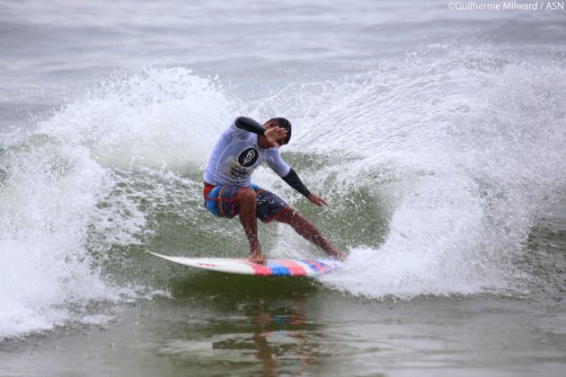 Danilo de Souza terceira etapa do Circuito ASN, Itacoatiara (RJ). Foto: Dunbar.