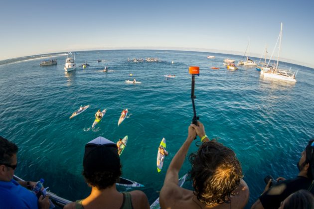 Start, Fiji ISA World SUP and Paddleboard Championship 2016, Cloudbreak. Foto: ISA / Sean Evans .