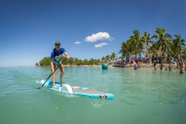 Maya Persson, Fiji ISA World SUP and Paddleboard Championship 2016, Cloudbreak. Foto: ISA / Sean Evans .