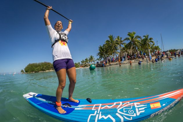 Laura Quetglas, Fiji ISA World SUP and Paddleboard Championship 2016, Cloudbreak. Foto: ISA / Sean Evans .