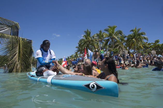 Tanvi Jagadish, Fiji ISA World SUP and Paddleboard Championship 2016, Cloudbreak. Foto: ISA / Reed.