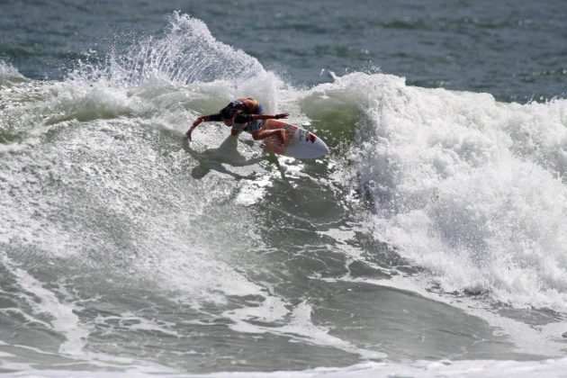 Caio Costa terceira etapa do Circuito Medina/ASM de Surf 2016, Maresias, São Sebastião. Foto: Sebastian Rojas.