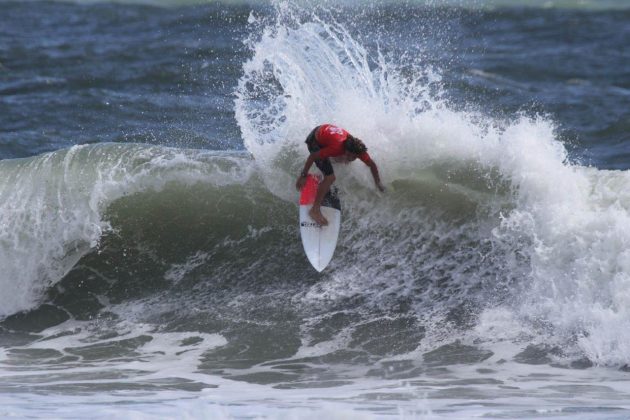 Kaue Germano terceira etapa do Circuito Medina/ASM de Surf 2016, Maresias, São Sebastião. Foto: Sebastian Rojas.