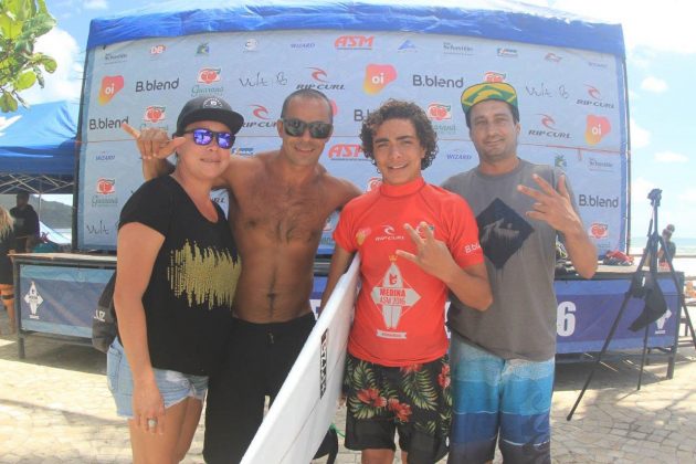 Kaue Germano terceira etapa do Circuito Medina/ASM de Surf 2016, Maresias, São Sebastião. Foto: Sebastian Rojas.