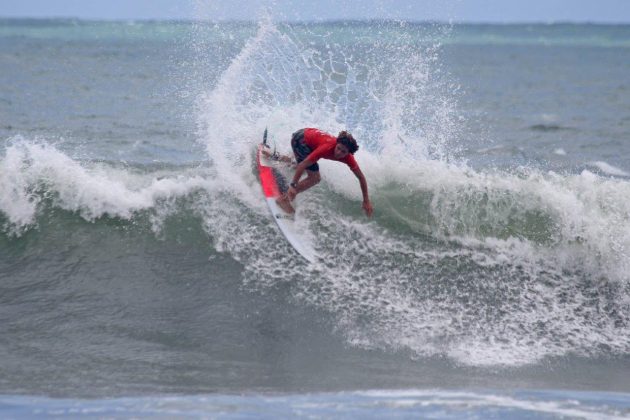 Kaue Germano terceira etapa do Circuito Medina ASM, Praia de Maresias, São Sebastião. Foto: Sebastian Rojas.