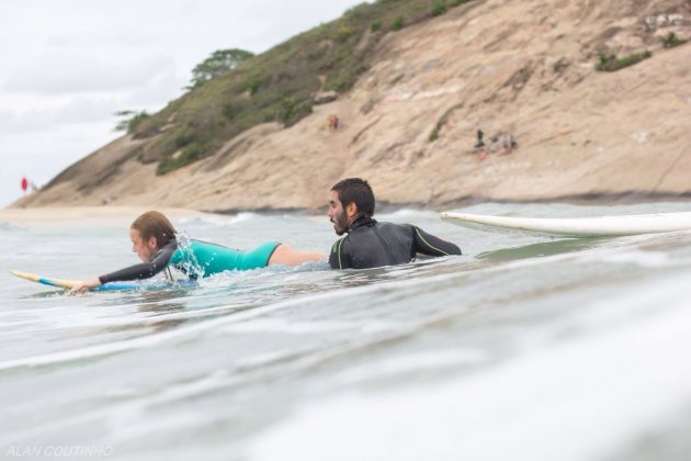 Rio Surf’n’Stay promove segunda edição do camp para mulheres que querem aprimorar o surfe. Foto: Mounique Santos.