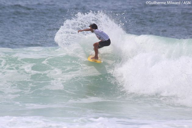 Caio Knappi ASN Cyclone Nova Geração, Itacoatiara, Niterói (RJ). Foto: Dunbar.