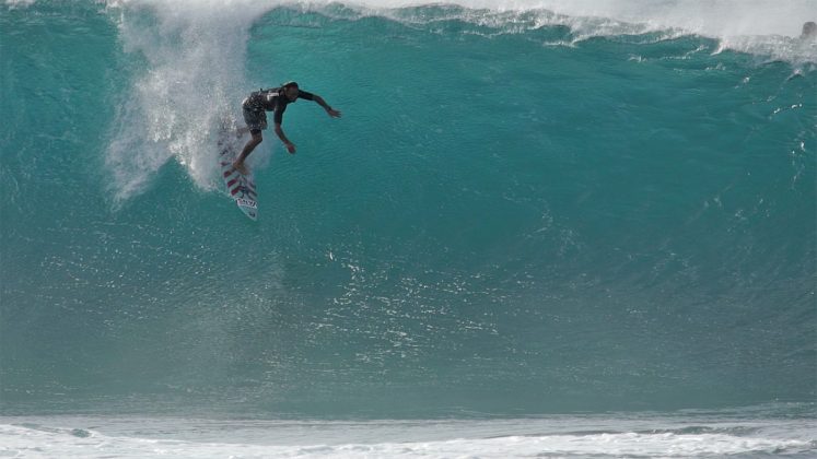 Nathan Fletcher, Pipeline, Havaí. Foto: Ígor Maciel.