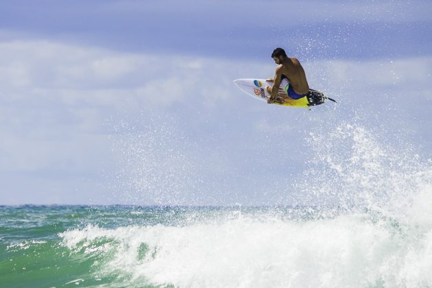 Bruno Galini, litoral baiano. Foto: Sávio Ribeiro.