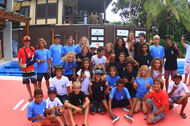 Gabriel Medina inaugura o seu Instituto para formar novos valores do surfe. Foto: Aleko Stergiou.