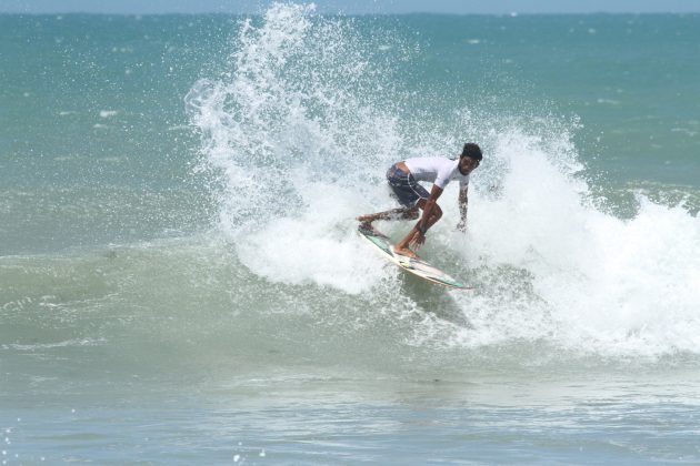 Lailson Ferreira, Pena Little Monster 2017, Ronco do Mar, Paracuru (CE). Foto: Lima Jr. .