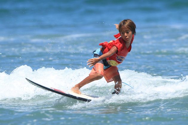 Instituto Gabriel Medina durante o Encontro Paulista de Escolas de Surf, na Praia da Baleia, em São Sebastião. Foto: Adriana Berlinck.