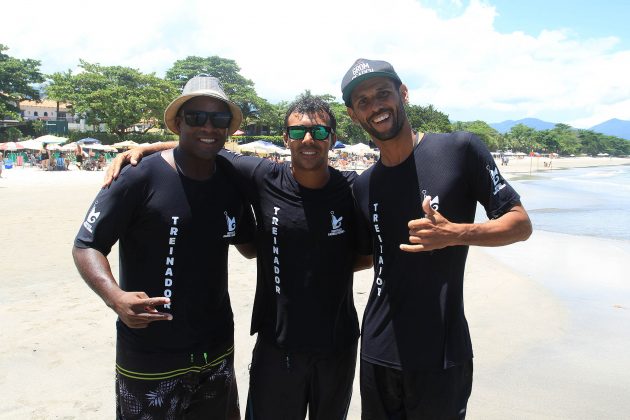 Instituto Gabriel Medina Encontro Paulista de Escolas de Surf, praia da Baleia, São Sebastião. Foto: Thais Serra.