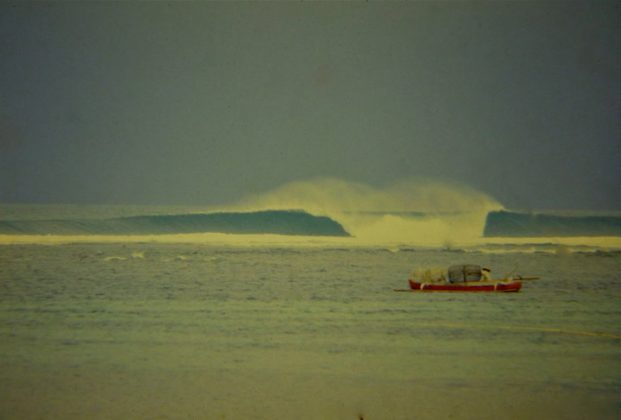Nusa Doa, Indonésia. Foto: Gabriel Angi / Surf Van.