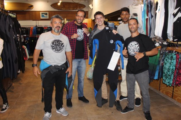 Coquetel de lançamento da nova coleção de roupas de borracha Rip Curl movimenta a Surf Trip, em Moema. Foto: Divulgação.