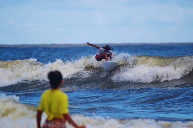 Julia Duarte (RJ) primeira etapa CBSurf Tour, Praia de Atalaia, Salinópolis (PA). Foto: Denys Sarmanho.