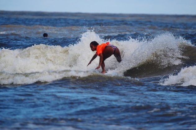 Tainá Hinckel (SC) primeira etapa CBSurf Tour, Praia de Atalaia, Salinópolis (PA). Foto: Denys Sarmanho.