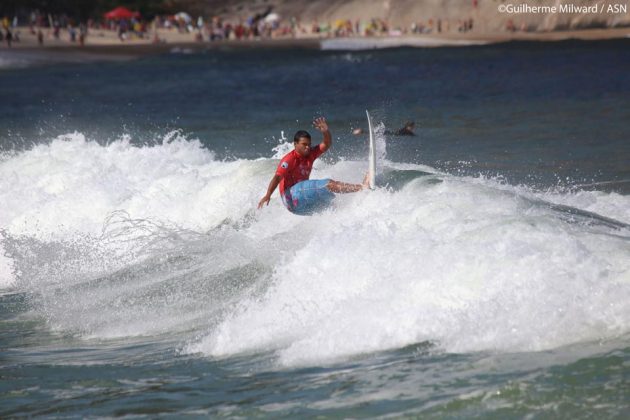 Danilo de Souza primeira etapa do Circuito AS, praia de Itacoatiara (RJ). Foto: Dunbar.