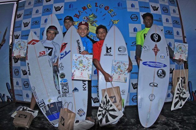 Pódio Iniciantes, Hang Loose Surf Attack 2017, Maresias, São Sebastião (SP). Foto: Munir El Hage.